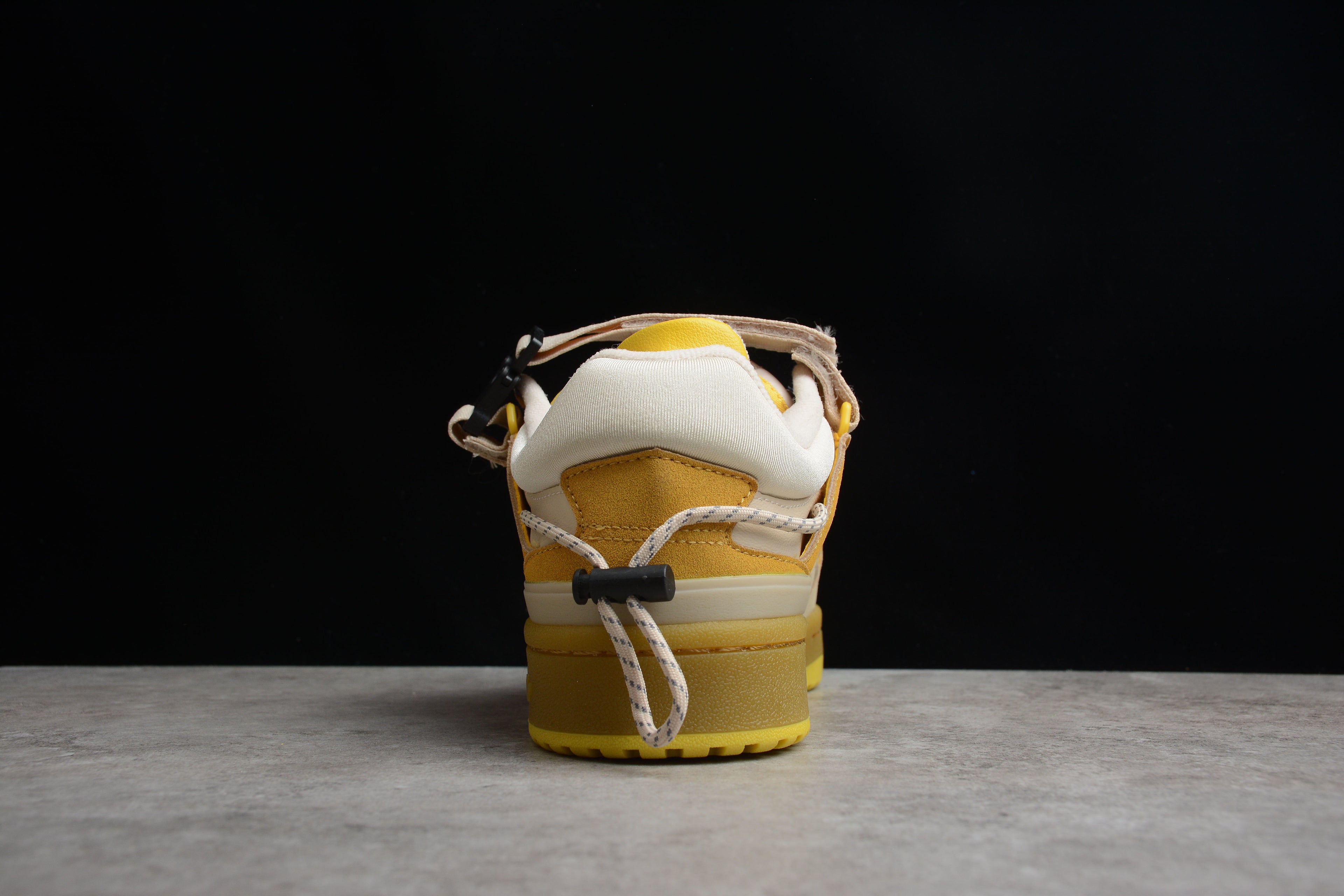 Adidas Forum Bad Bunny – Amarillo