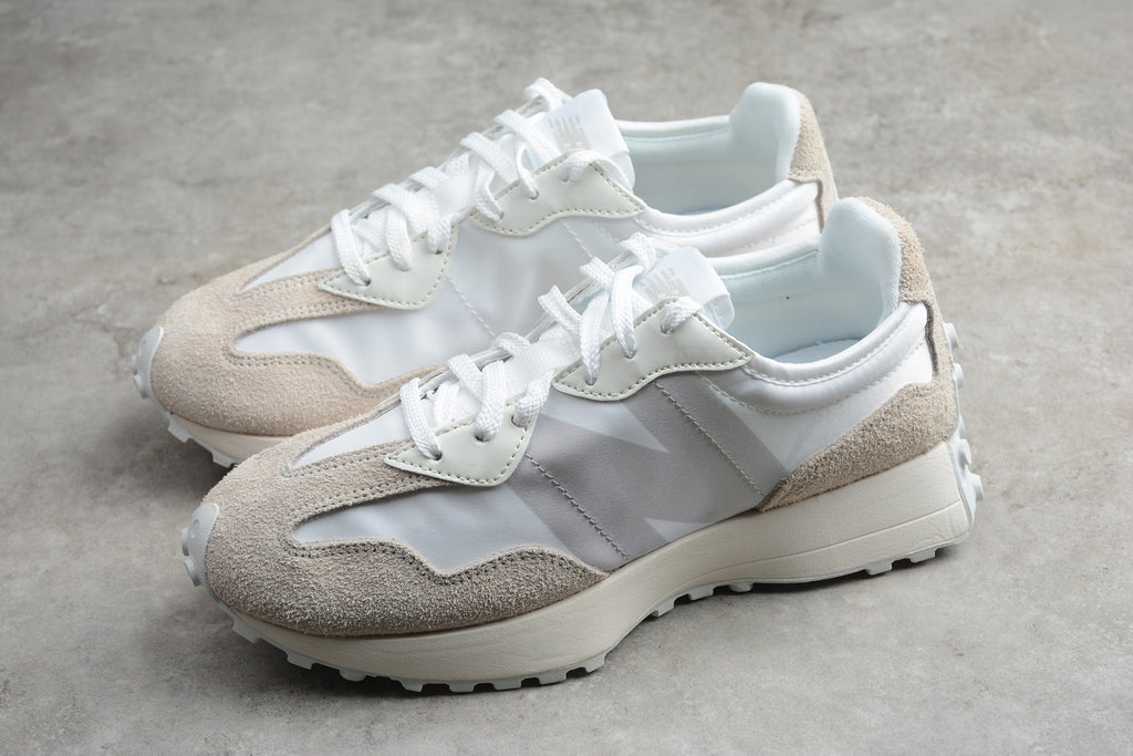 New Balance 327 – Blanco / Beige