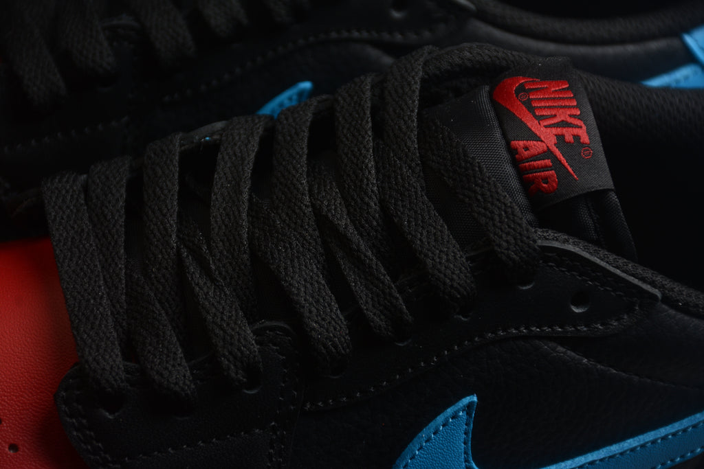 Jordan 1 Low – Negro / Azul / Rojo