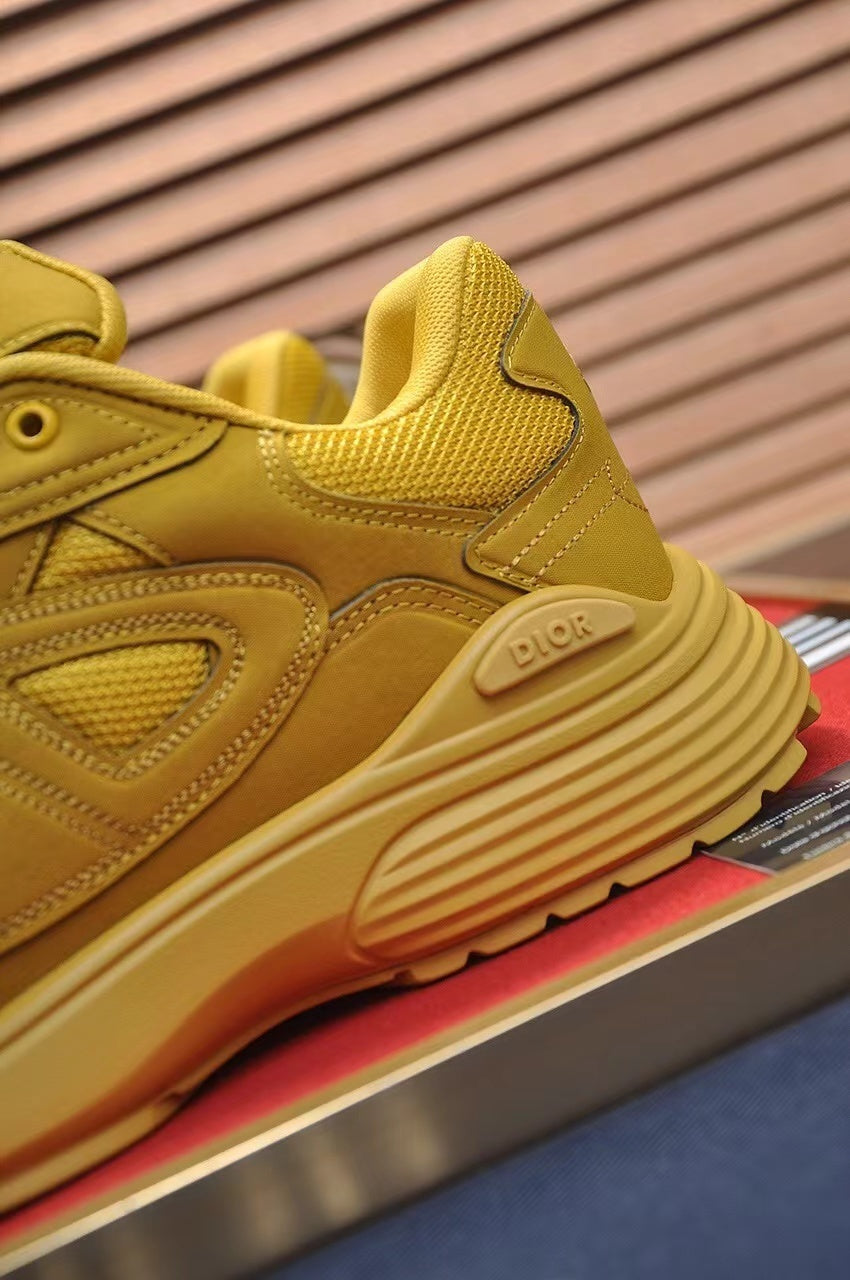 Dior B30 – Amarillo