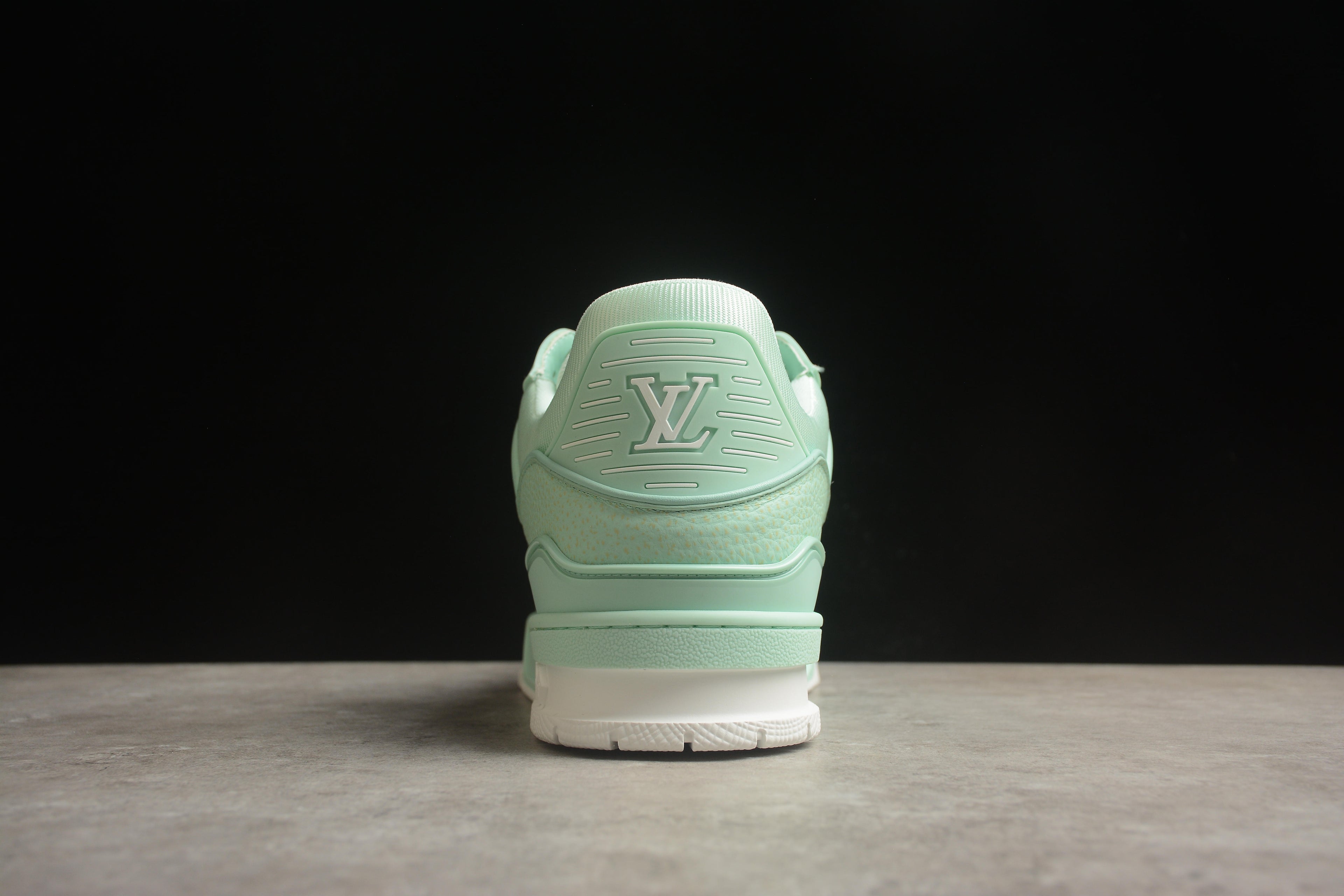 Louis Vuitton Trainer Low – Turquesa
