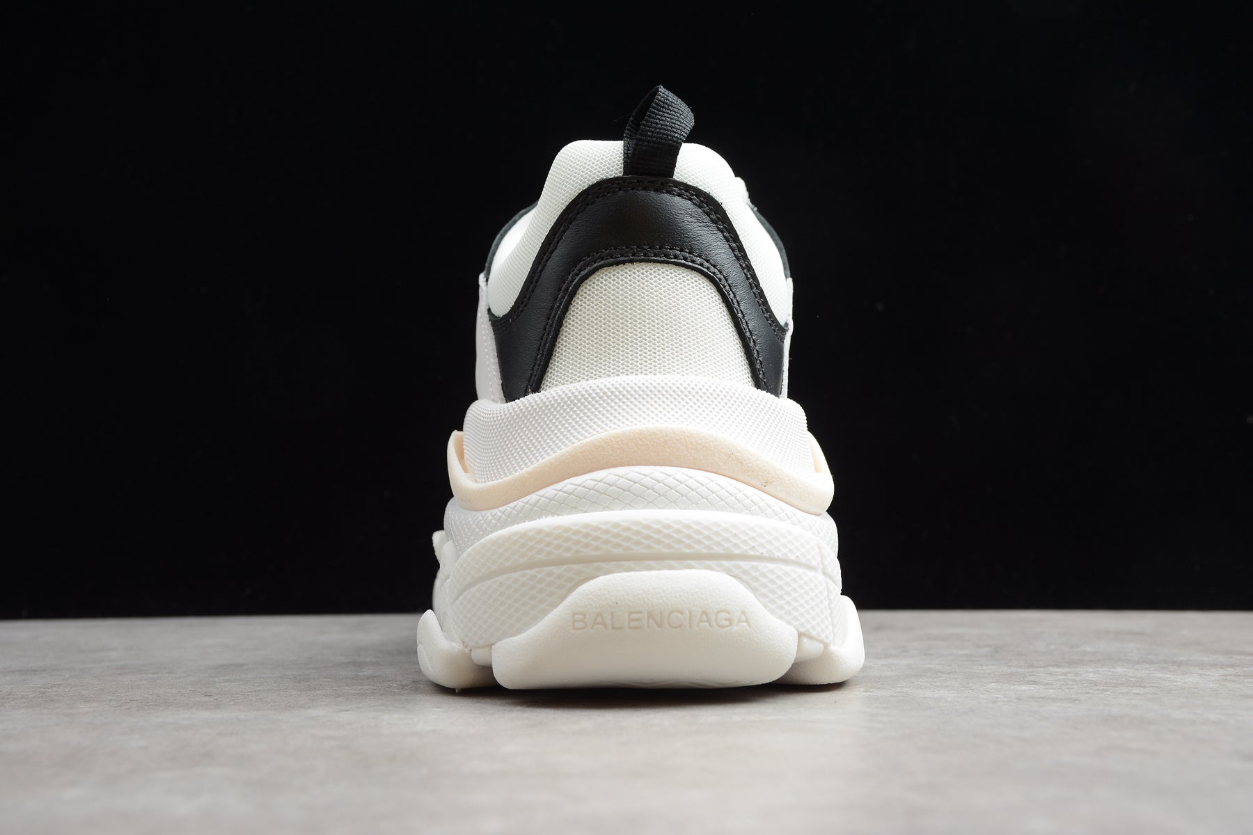 Balenciaga Triple S – Blanco / Gris