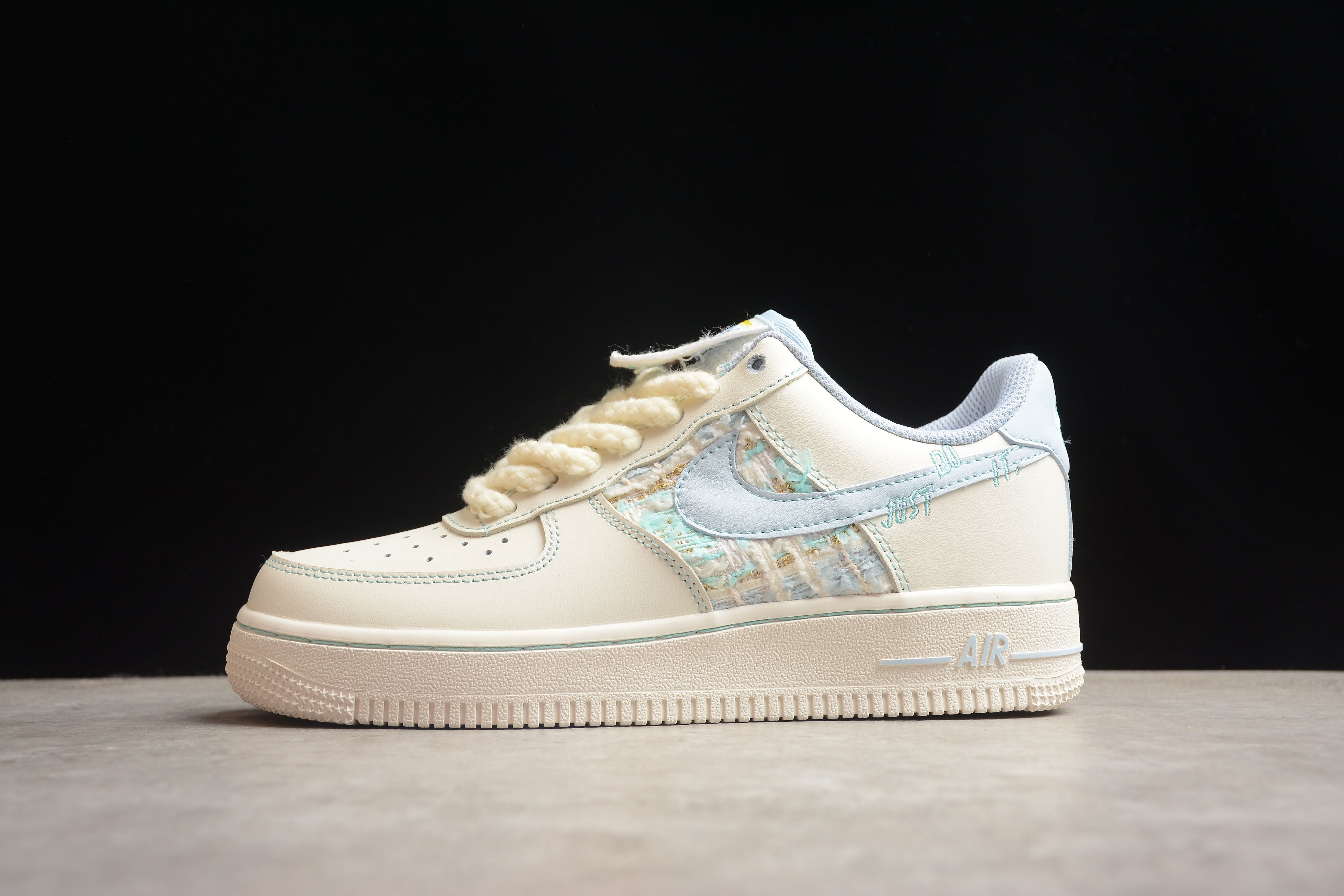 Air Force 1 Low – Beige / Azul