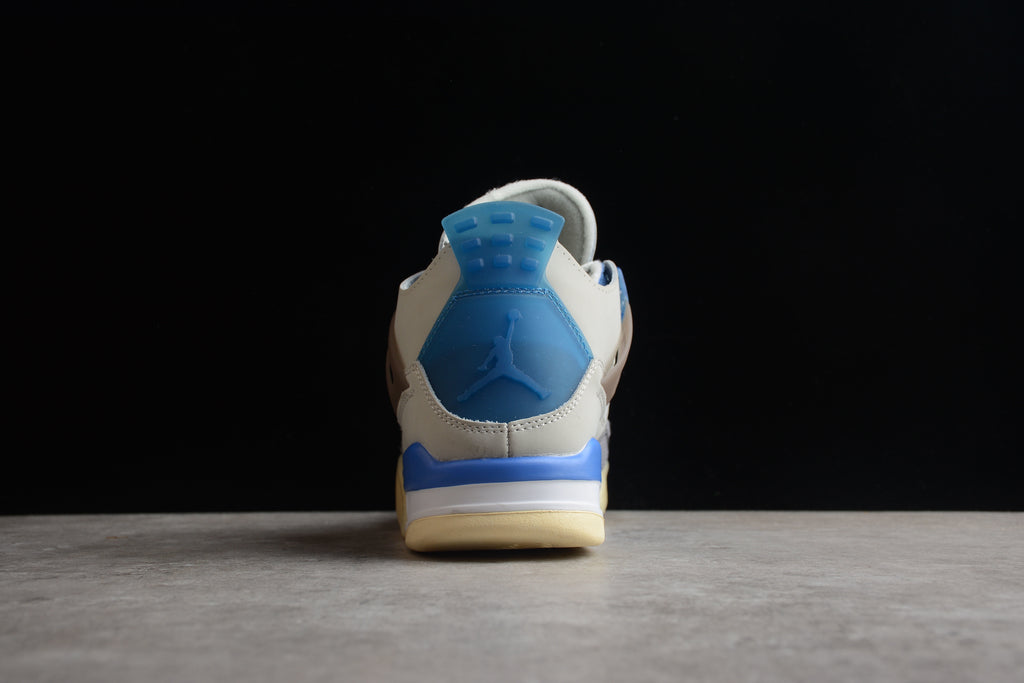 Air Jordan 4 – Gris / Azul