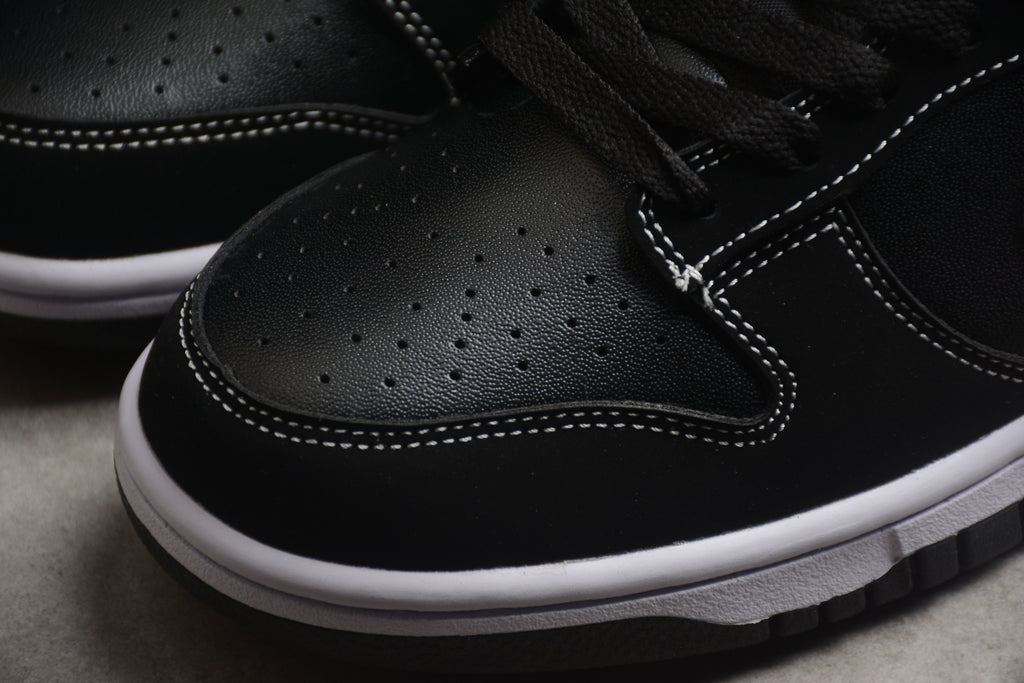 Dunk SB – Negro / Rosa