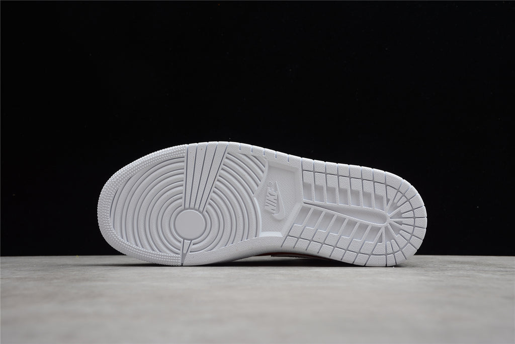 Air Jordan 1 Mid – Blanco / Naranja
