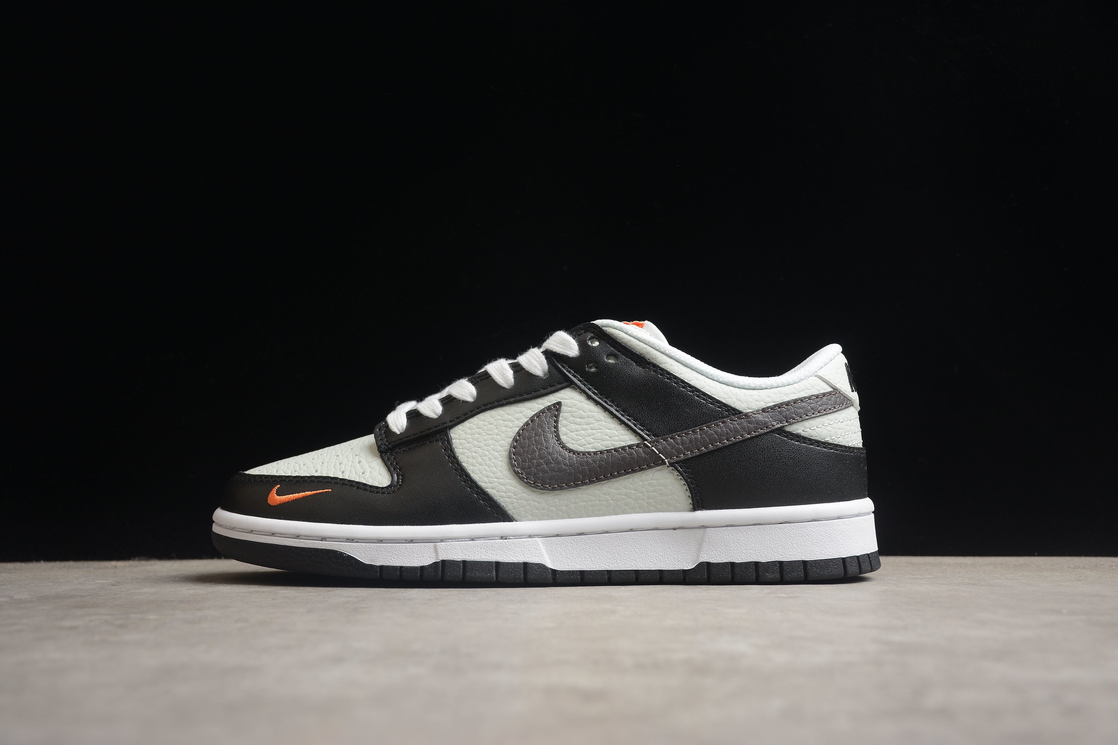 Dunk SB – Negro / Gris
