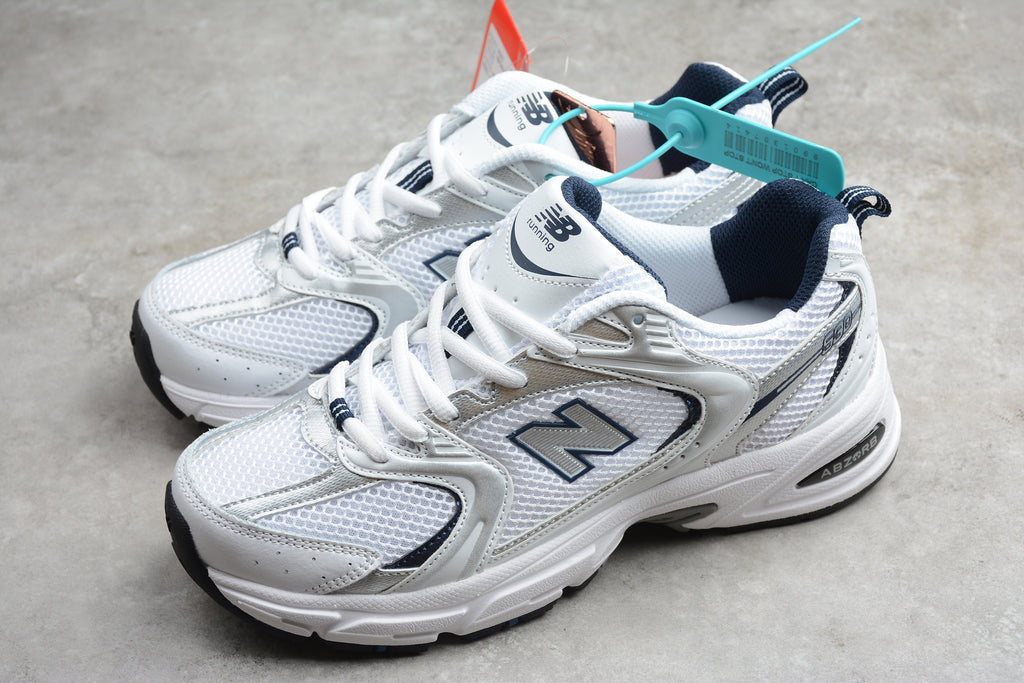 New Balance 530 – Blanco