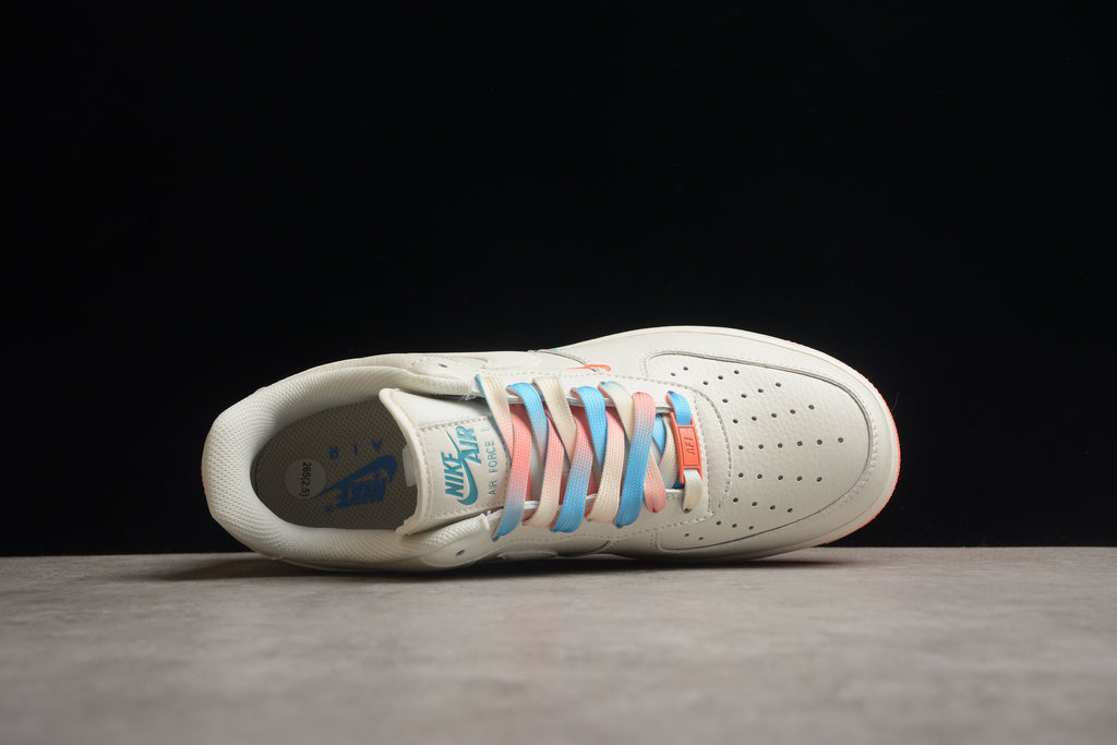 Nike Air Force 1 Low – Blanco / Naranja / Azul