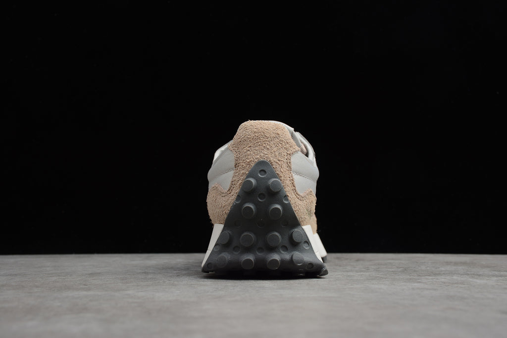 New Balance 327 – Blanco / Rosa