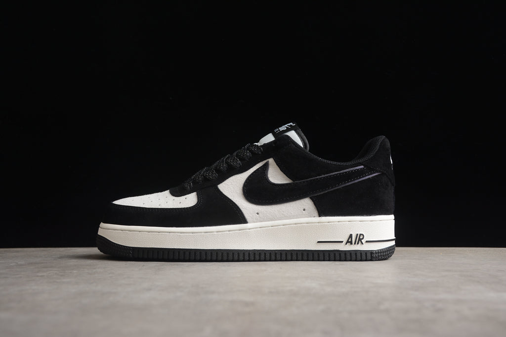 Air Force 1 Low – Negro / Blanco