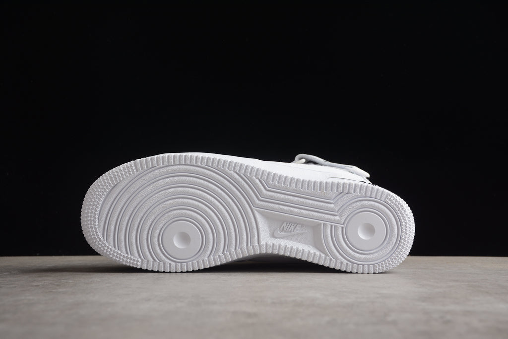 Air Force 1 High – Blanco / Negro