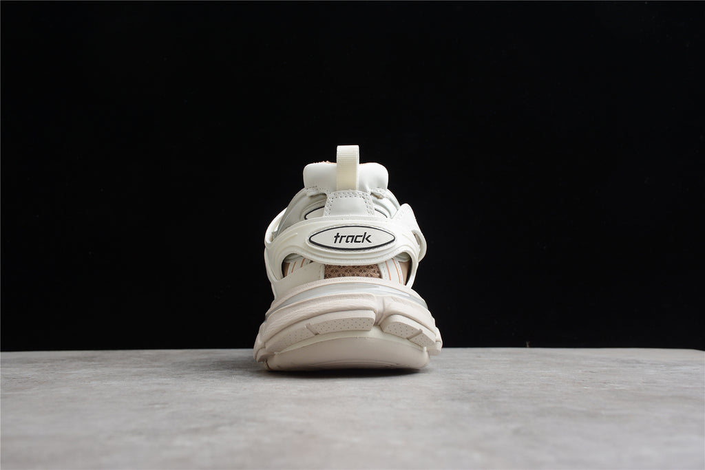 Balenciaga Track – Beige / Marrón