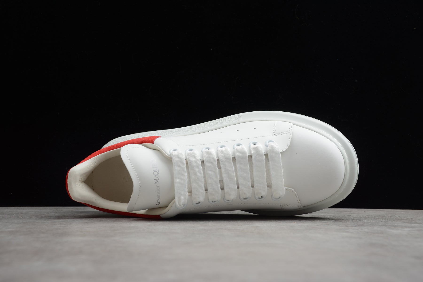 Alexander McQueen – Blanco / Rojo