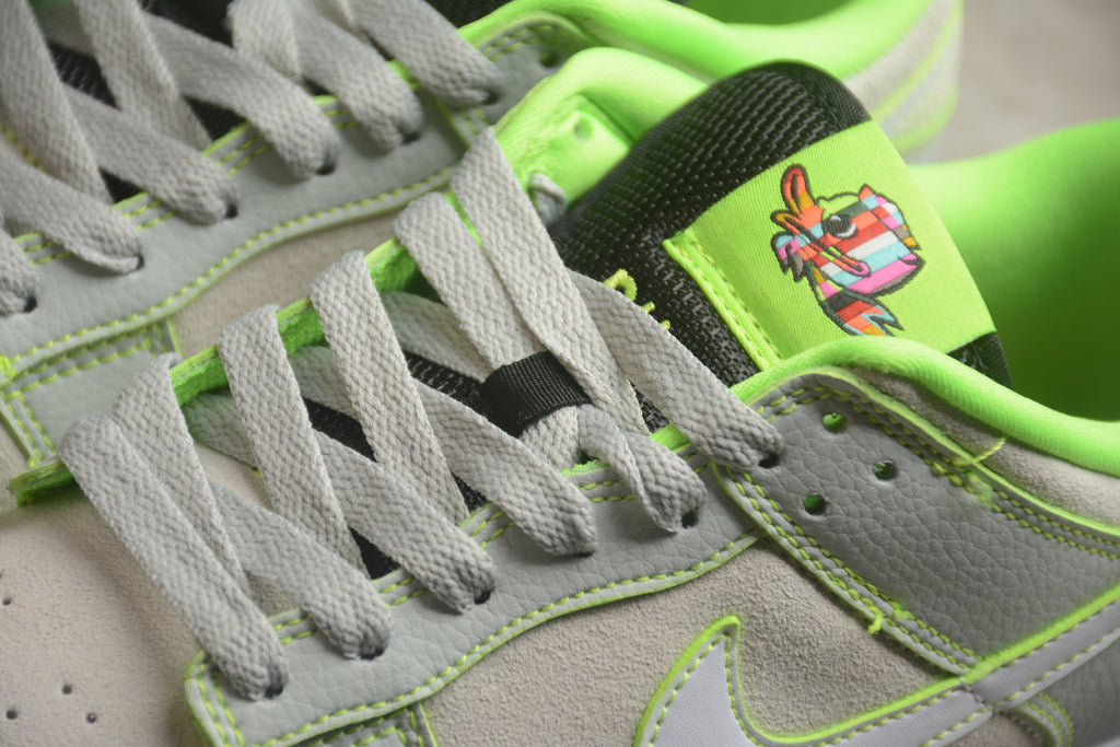 Dunk SB – Verde Claro / Beigie