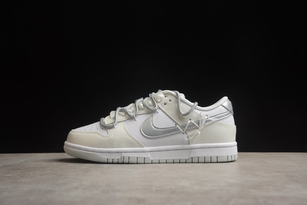 Dunk SB – Gris / Plata