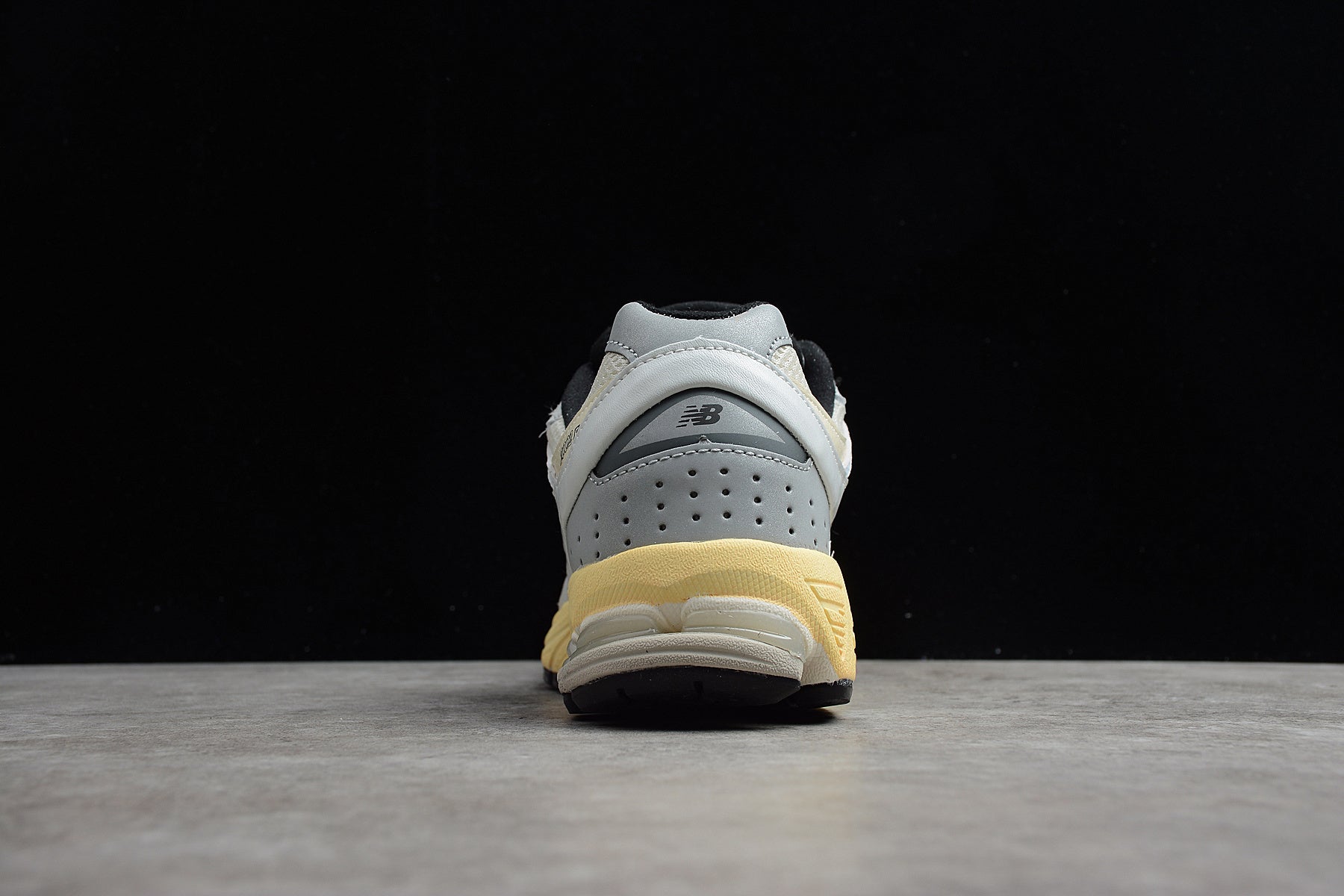 New Balance 2002R – Gris