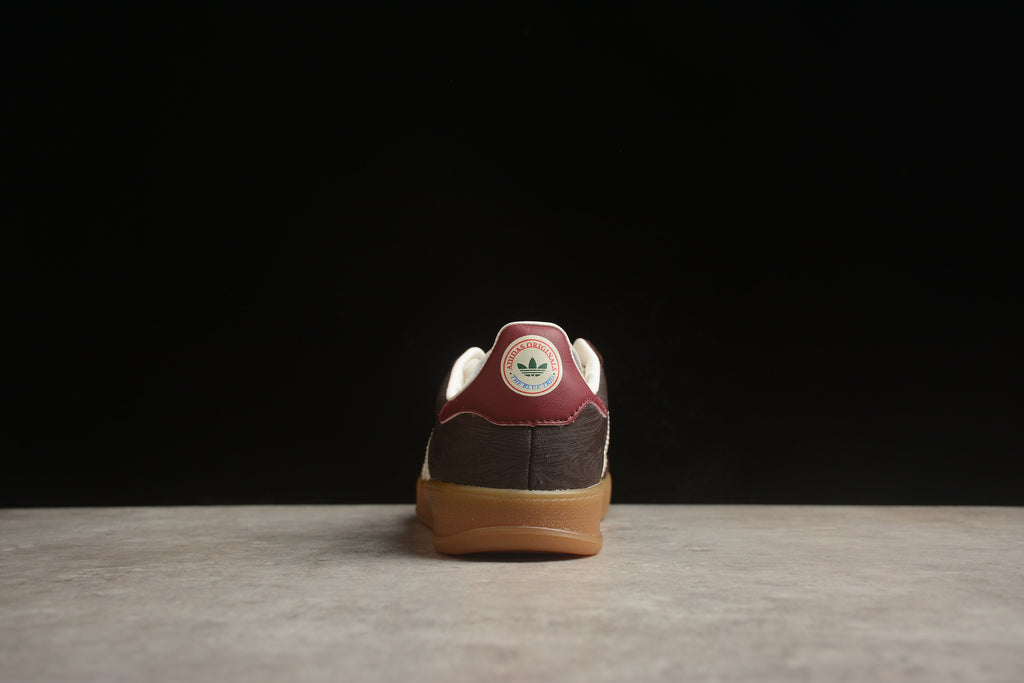 Adidas Gazelle – Marrón / Blanco