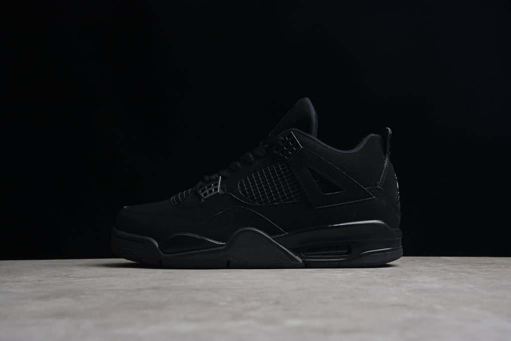 Air Jordan 4 – Negro