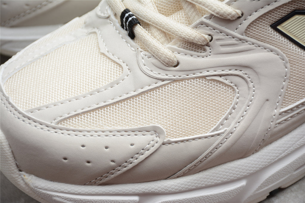 New Balance 530 – Beige