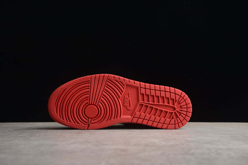 Jordan 1 Low – Rojo / Blanco / Negro