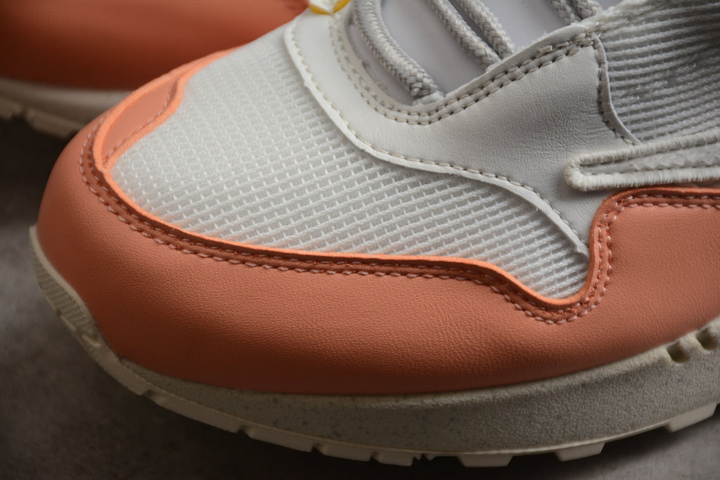Air Max 1 Travis Scott – Blanco / Rosa