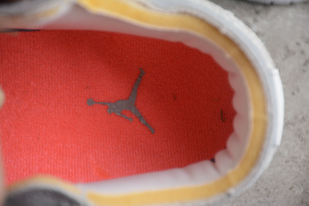 Jordan 1 Low – Gris / Blanco