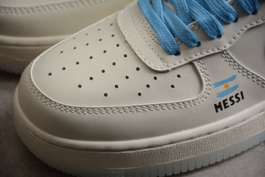 Nike Air Force 1 Low – Blanco / Azul