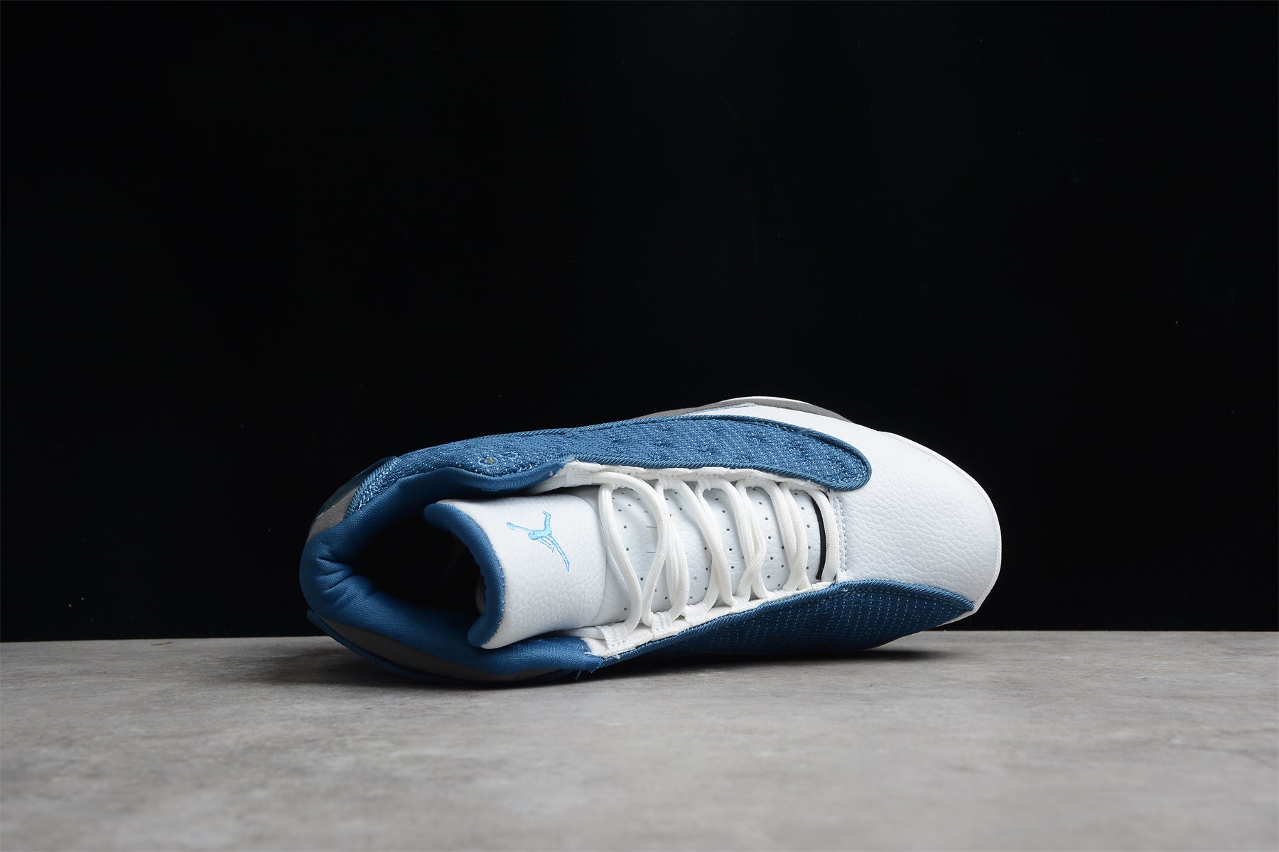 Air Jordan 13 – Azul / Gris / Blanco