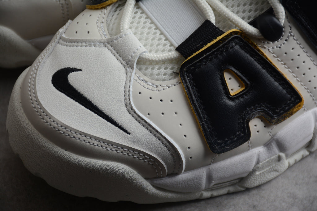 Air More Uptempo – Blanco / Negro