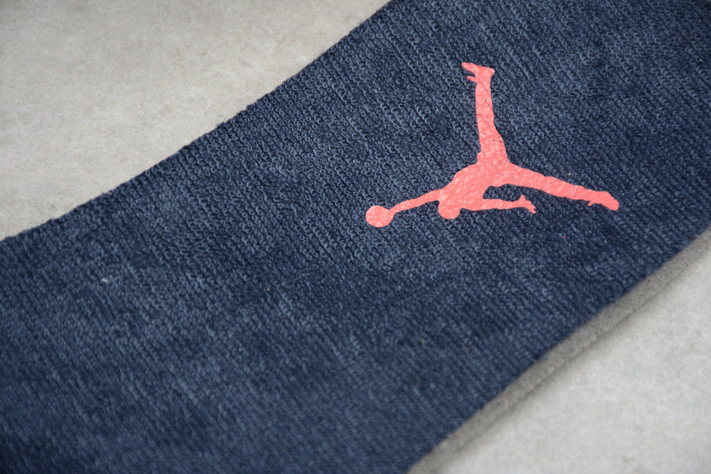 Air Jordan 6 – Blanco /  Begie