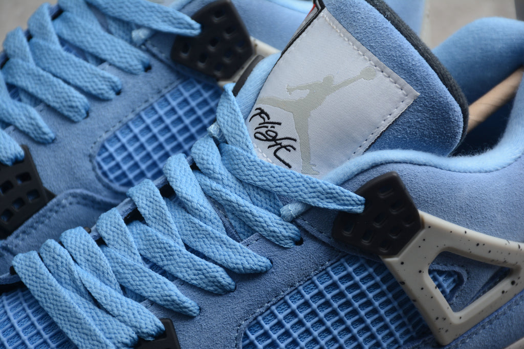 Air Jordan 4 – Azul / Gris / Negro