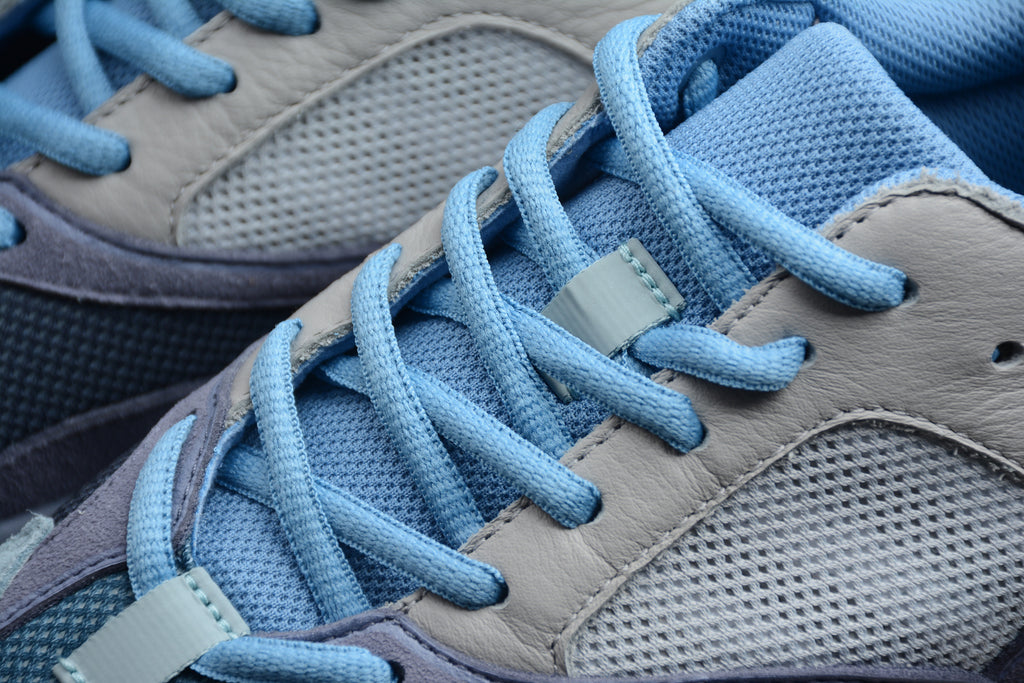 Adidas Yeezy 700 – Azul