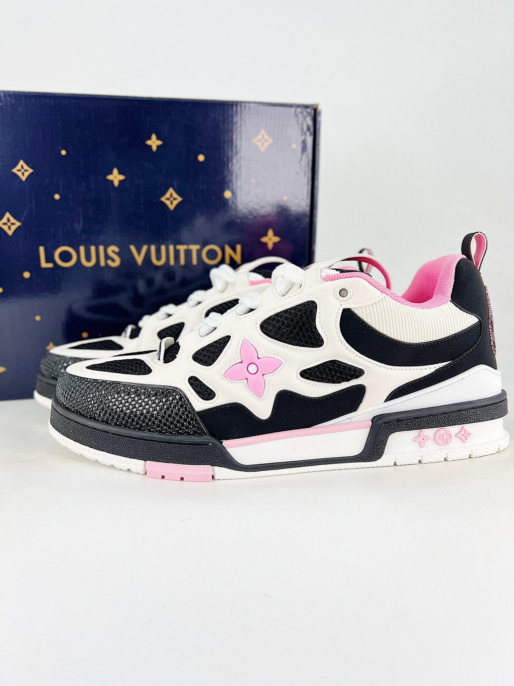 Louis Vuitton Skate – Monogram Rosa