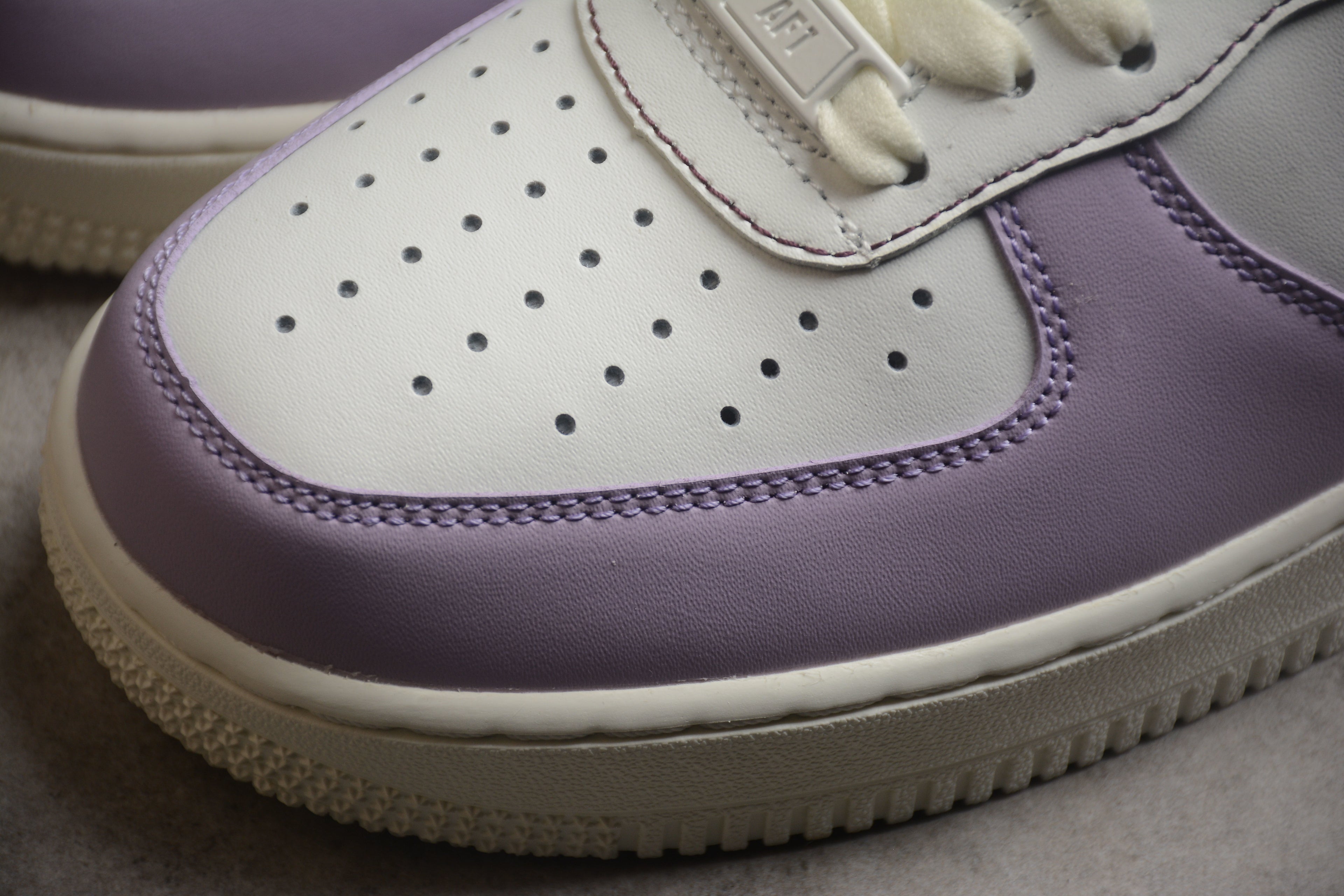 Air Force 1 Low – Lila / Blanco