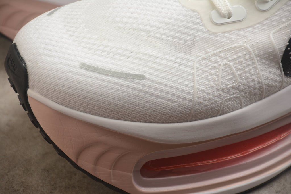 Vomero Premium – Blanco / Rosa