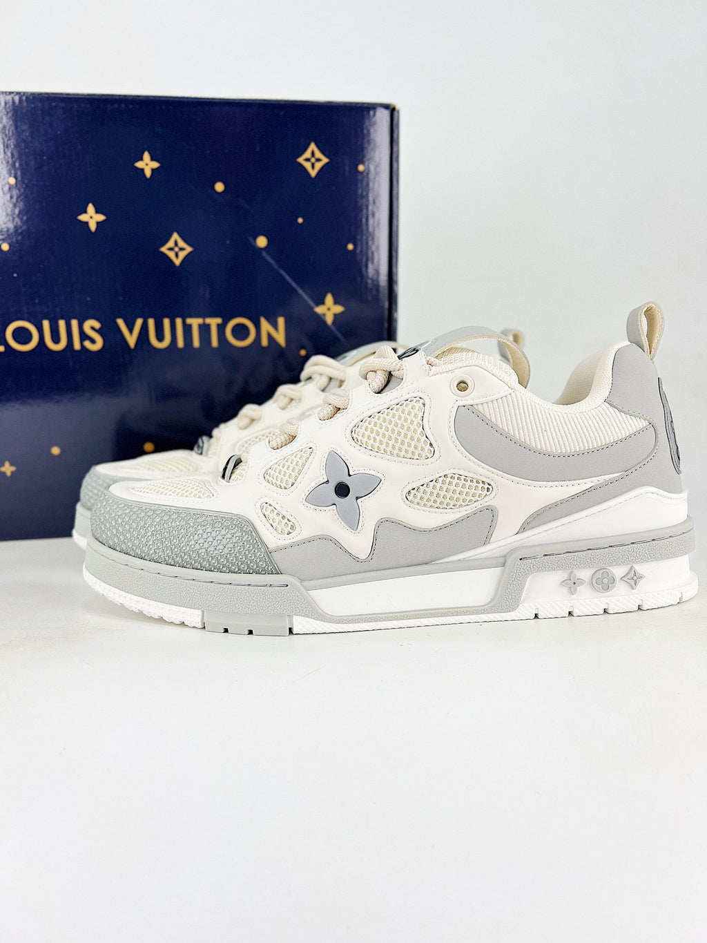 Louis Vuitton Skate – Monogram Gris / Beige