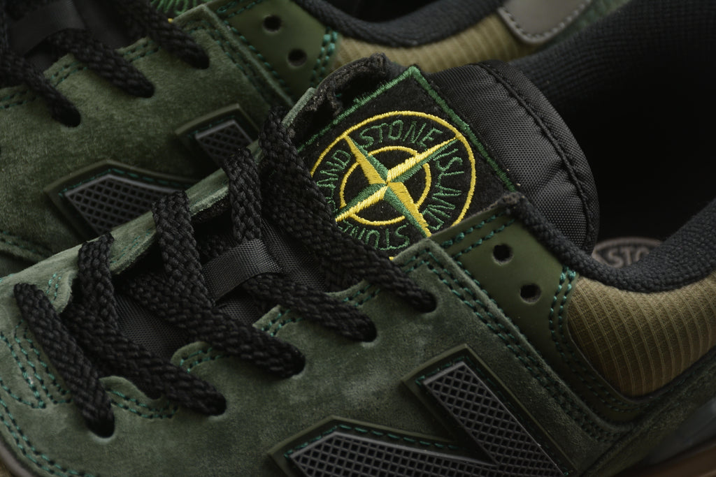 New Balance 574 – Verde Oscuro