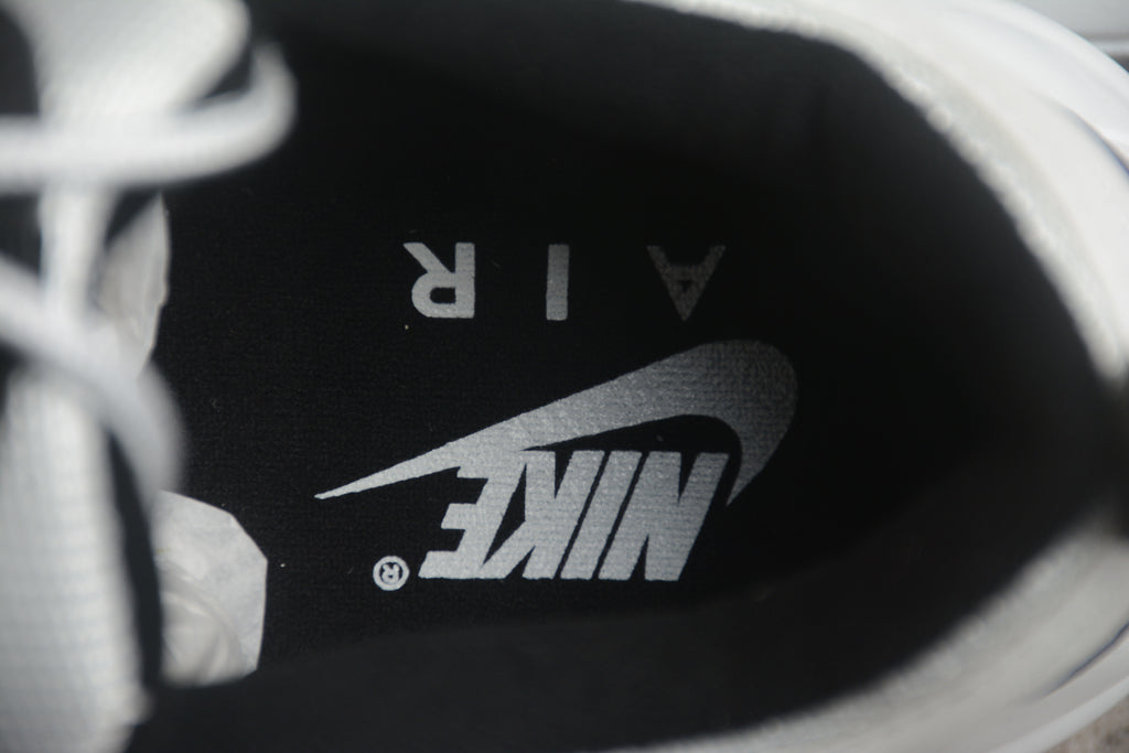 Air Max 97 – Blanco / Negro / Lila