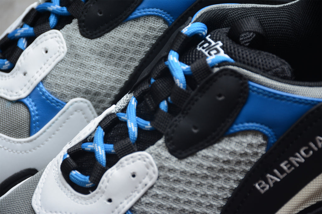 Balenciaga Triple S – Negro / Azul / Blanco