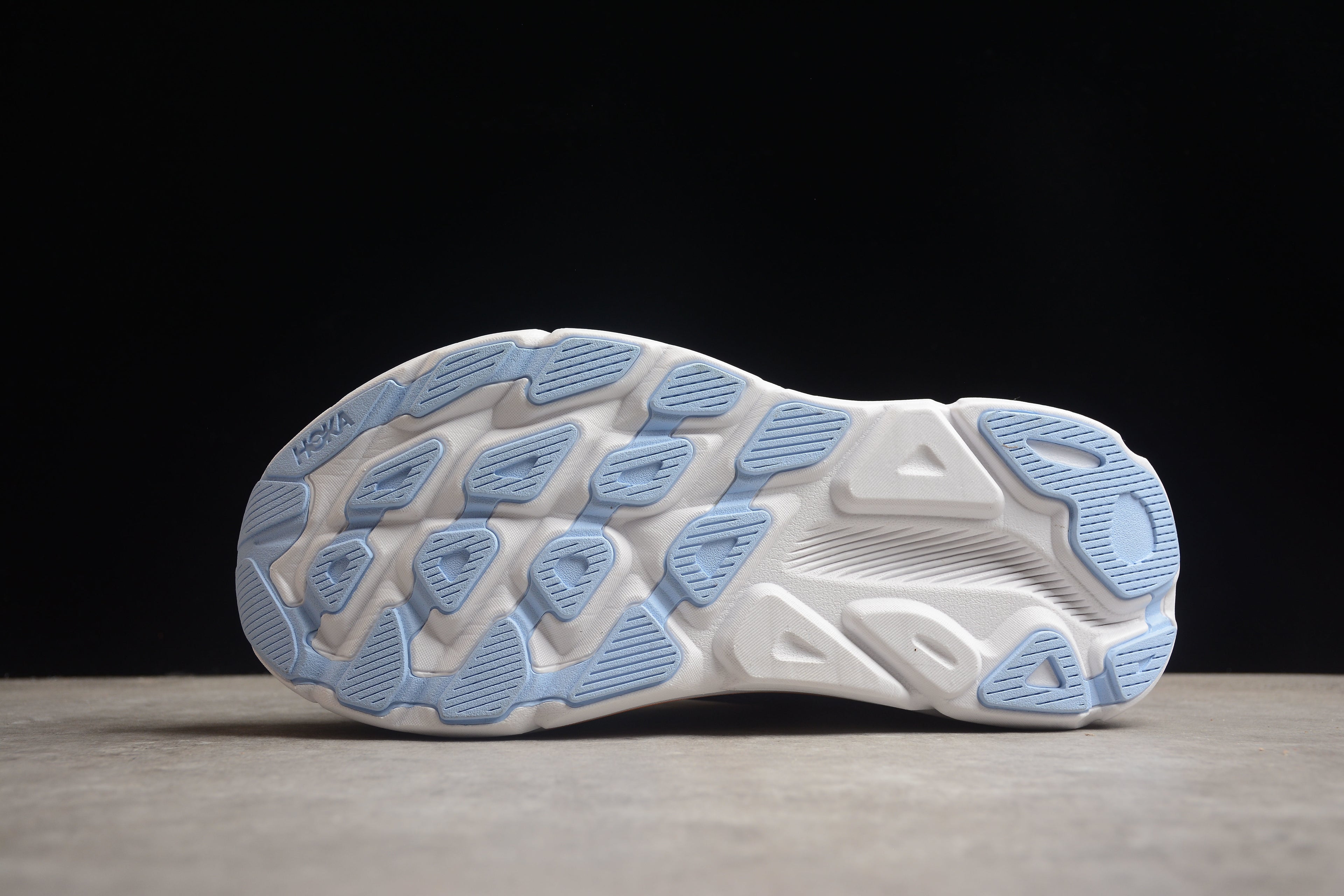 Hoka Clifton 9 – Azul / Naranja