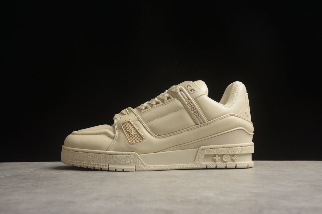 Louis Vuitton Trainer Low – Beige