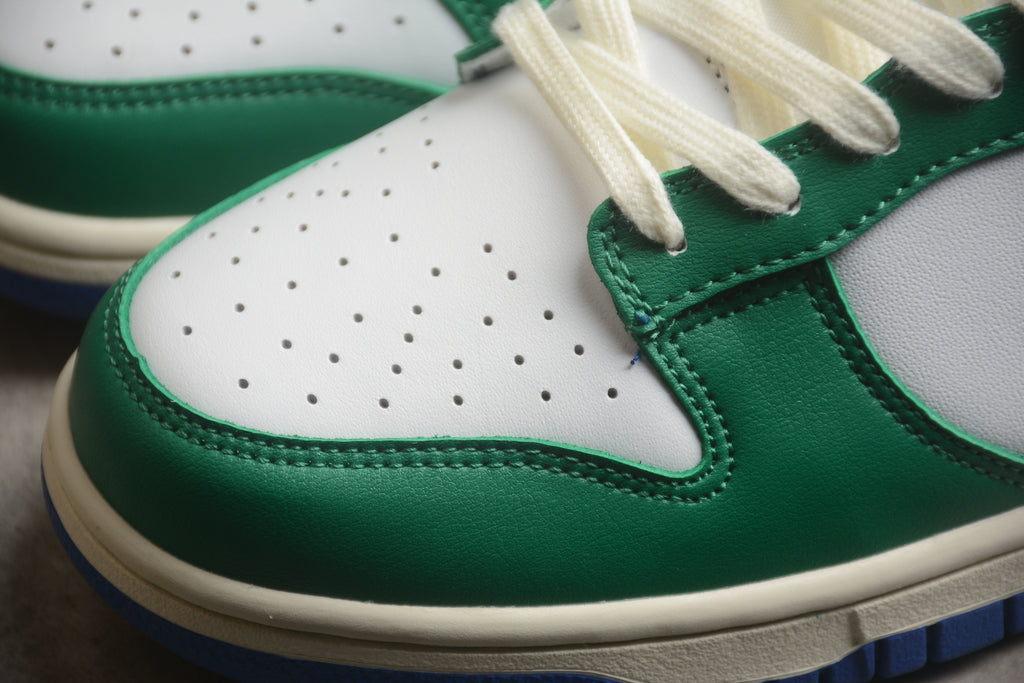 Dunk SB – Verde / Blanco / Azul