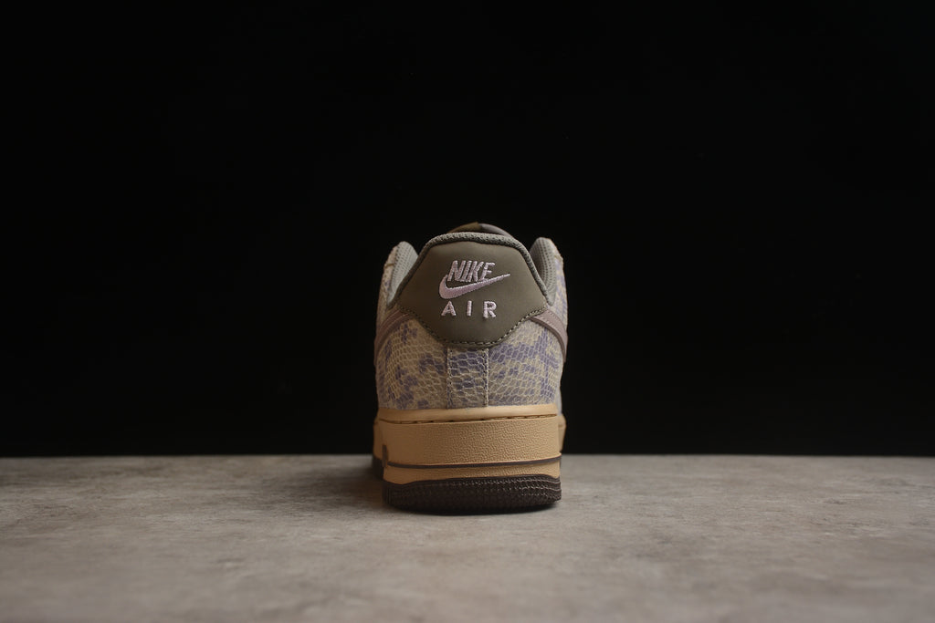 Air Force 1 Low – Lila