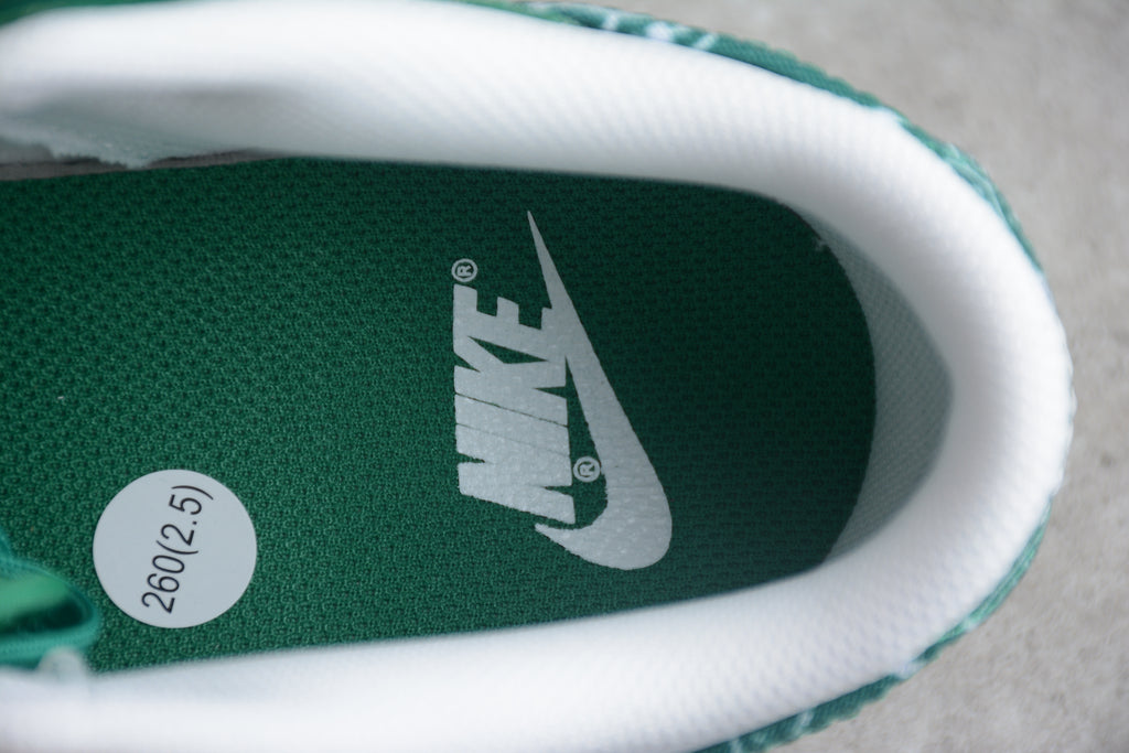 Dunk SB – Verde / Blanco