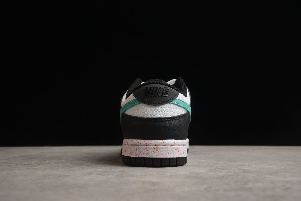 Dunk SB – Negro / Gris / Naranja / Verde