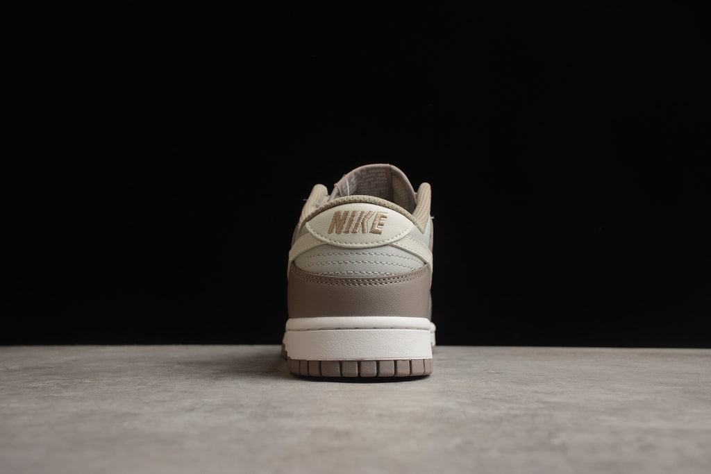 Dunk SB – Marrón / Gris