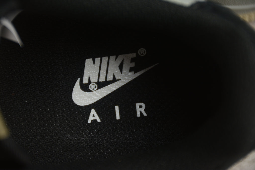 Air Force 1 Low – Gris / Marrón / Negro