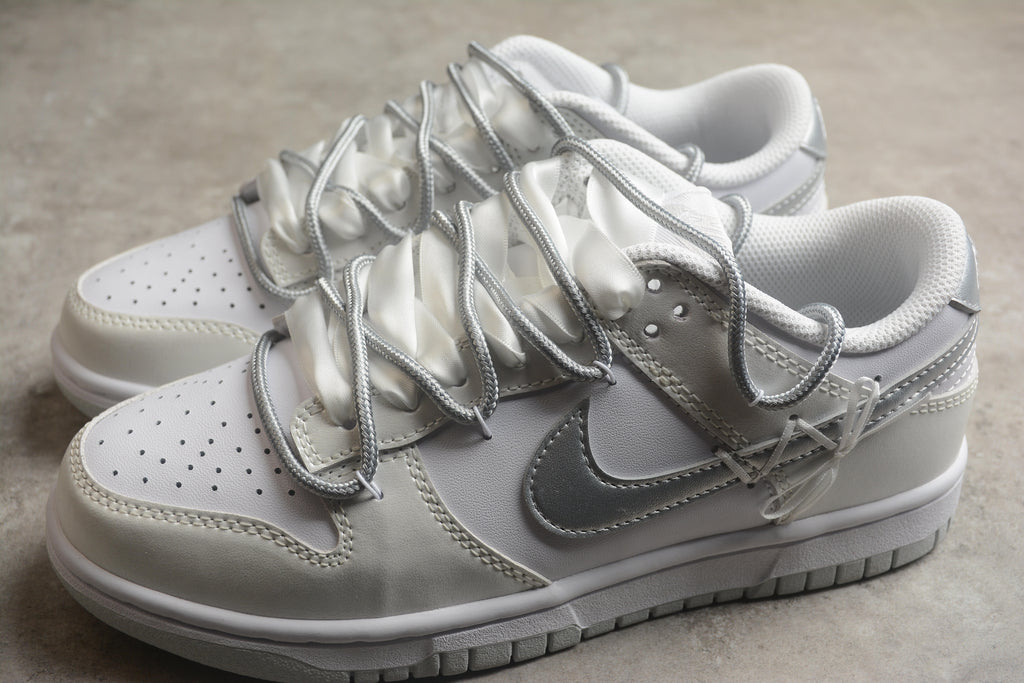 Dunk SB – Gris / Plata