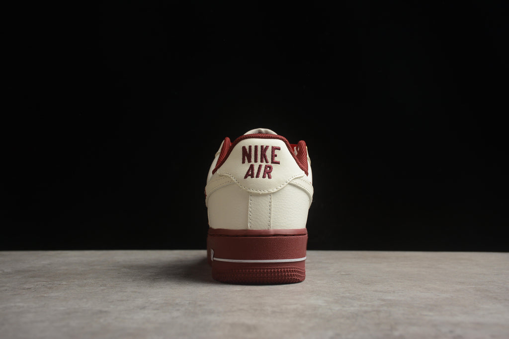 Air Force 1 Low – Blanco / Rojo